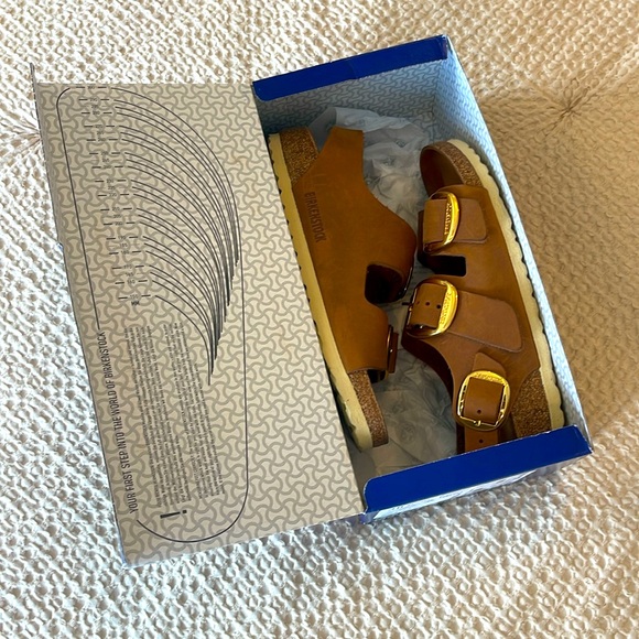 Milano Big Buckle Sandal - Cognac - EUC - 38 - Picture 9 of 9